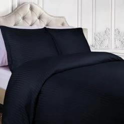 Best Sale 🛒 Miranda Haus Gyda 400-Thread Count Egyptian Cotton Duvet Cover Set Burgundy ⭐ -Miranda Haus Shop unnamed file 1048