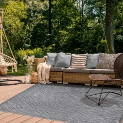 Brand new 🤩 Miranda Haus Modern Geometric Polypropylene Indoor/Outdoor Area Rug Charcoal 👍