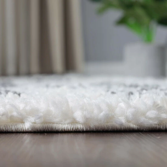 Brand new ✨ Miranda Haus Boho Geometric Diamonds Indoor Plush Shag Area Rug Black/cream ⌛ 9 Brand new ✨ Miranda Haus Boho Geometric Diamonds Indoor Plush Shag Area Rug Black/cream ⌛ - Image 7