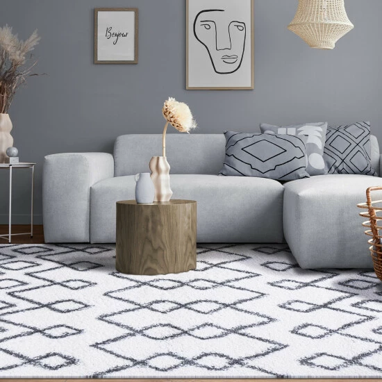 Brand new ✨ Miranda Haus Boho Geometric Diamonds Indoor Plush Shag Area Rug Black/cream ⌛ 10 Brand new ✨ Miranda Haus Boho Geometric Diamonds Indoor Plush Shag Area Rug Black/cream ⌛ - Image 8