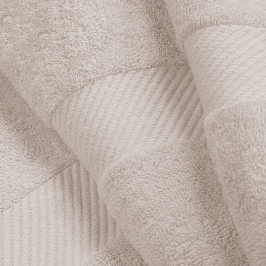 Best Pirce π Miranda Haus Luxury Solid Highly Absorbent Egyptian Cotton 4 Piece Bath Towel Set White β€οΈ 6 Best Pirce π Miranda Haus Luxury Solid Highly Absorbent Egyptian Cotton 4 Piece Bath Towel Set White β€οΈ - Image 4